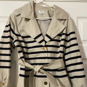 BRAND NEW crown and ivy coat